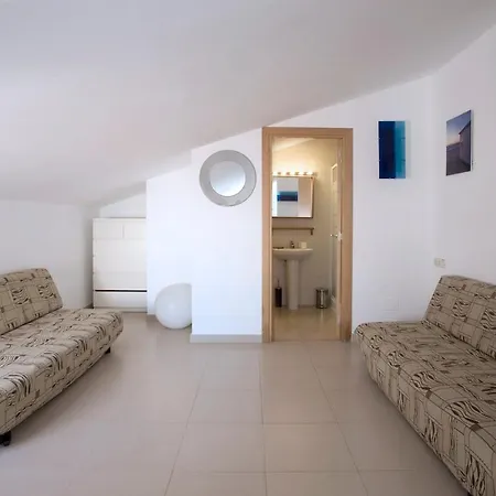 Attic Duplex 2 Terraces Aa Parking Apartman *